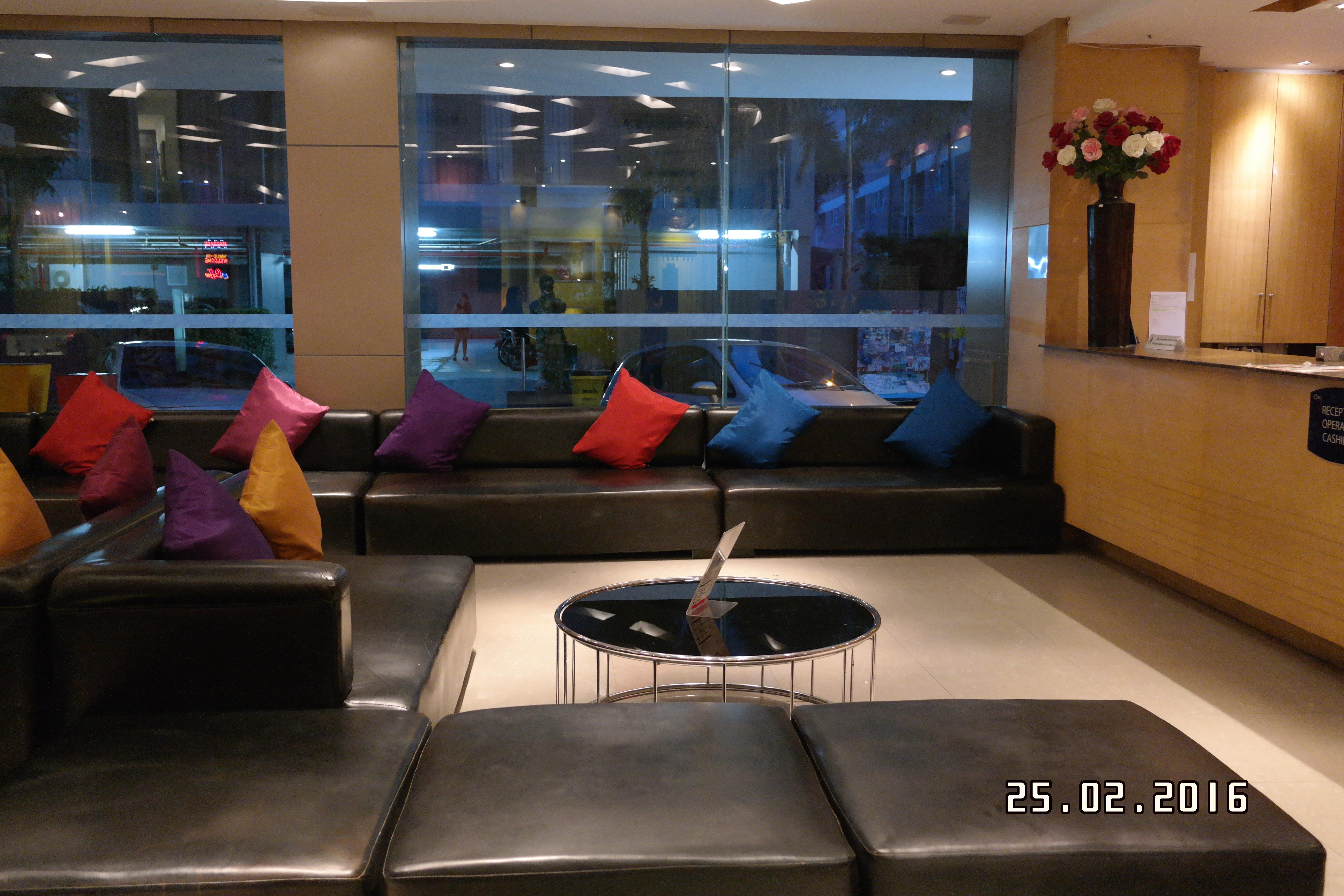 Pattaya Loft Hotel Ngoại thất bức ảnh