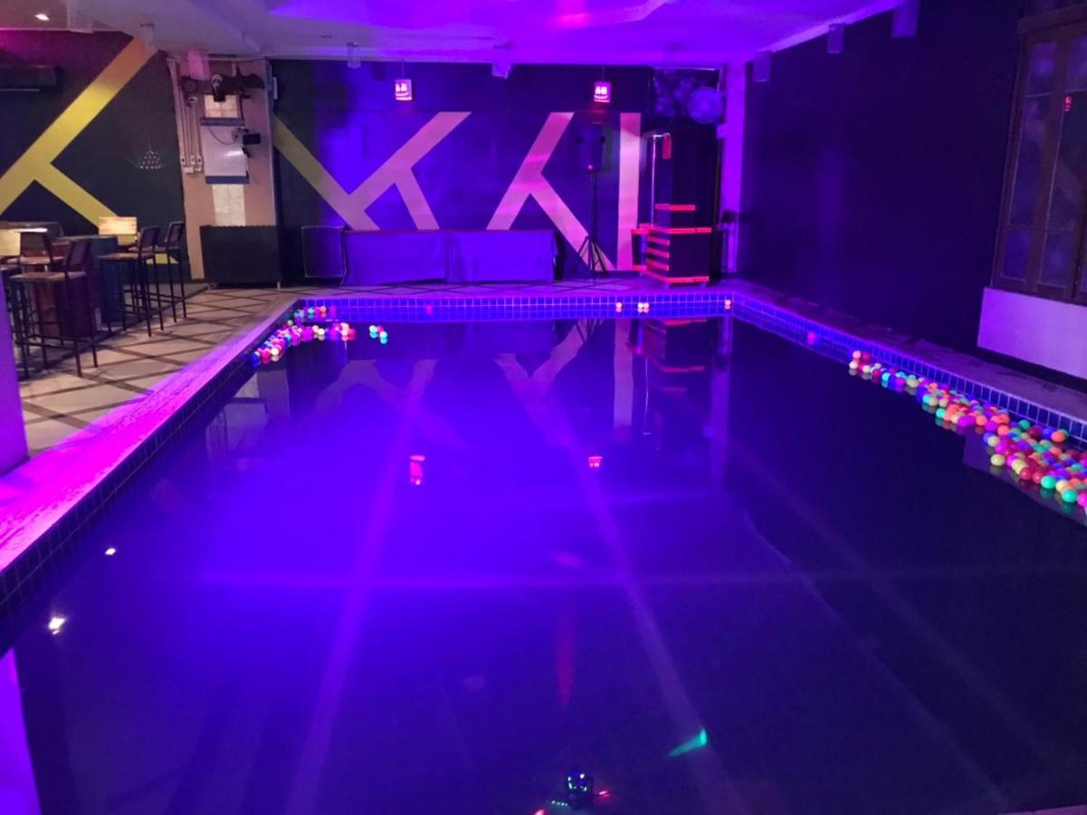 Pattaya Loft Hotel Ngoại thất bức ảnh