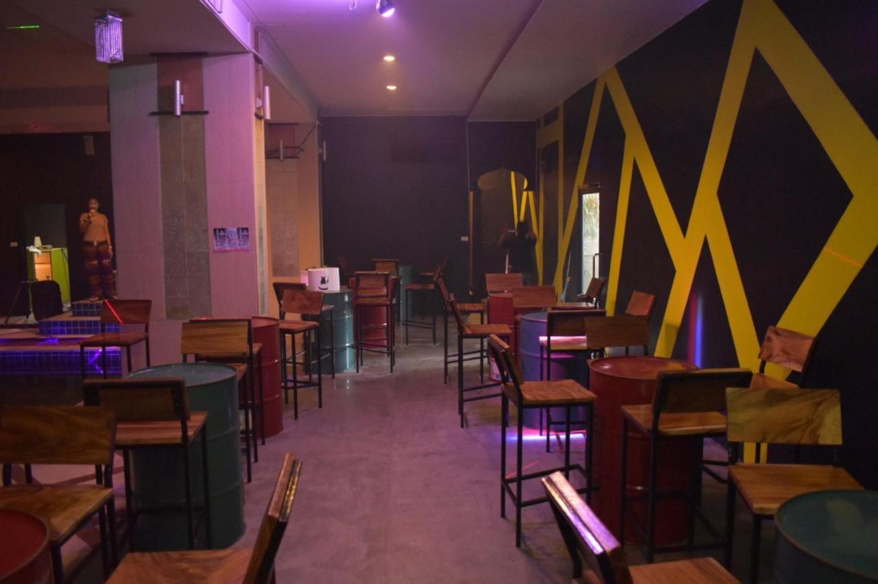 Pattaya Loft Hotel Ngoại thất bức ảnh
