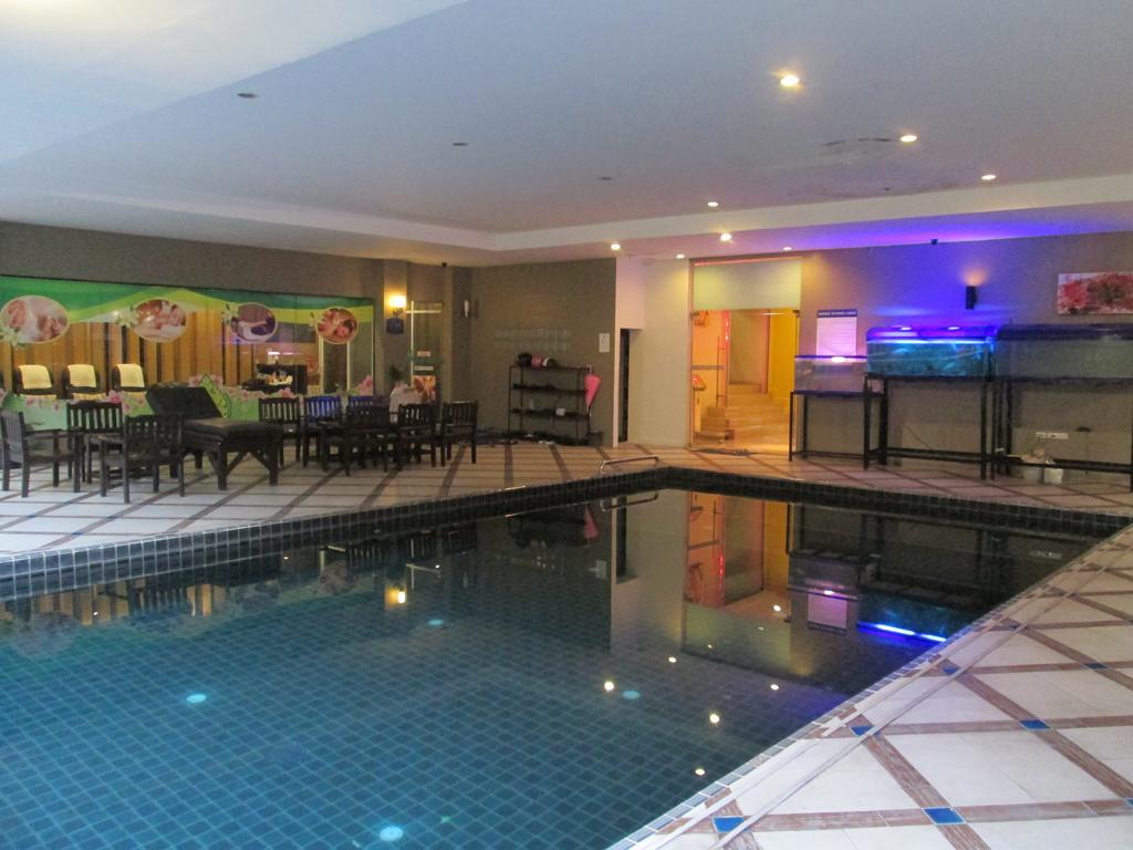 Pattaya Loft Hotel Ngoại thất bức ảnh