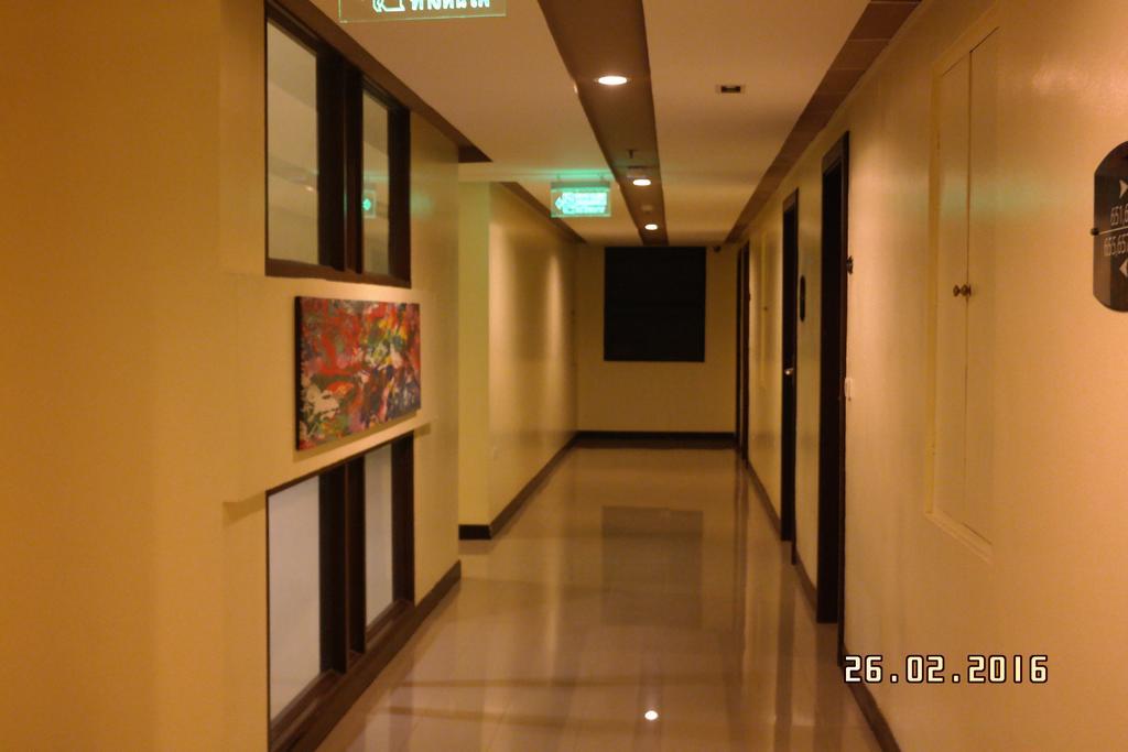Pattaya Loft Hotel Ngoại thất bức ảnh